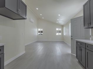 5257 Fountain Ave #1/2, Los Angeles, CA 90027