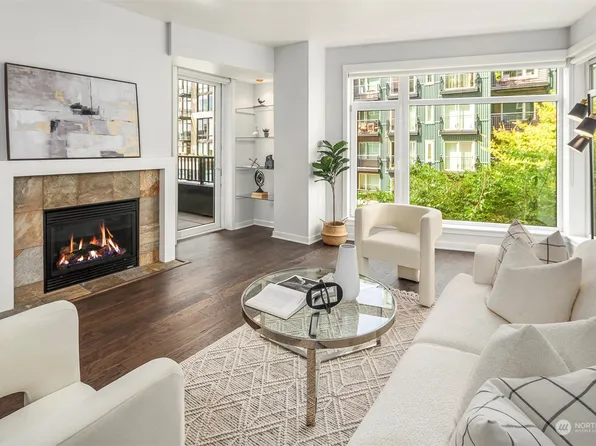 2607 Western Avenue #210, Seattle, WA 98121