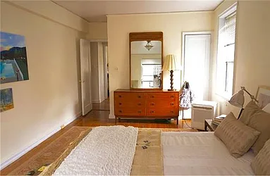 Rented by Century 21 Metropolitan