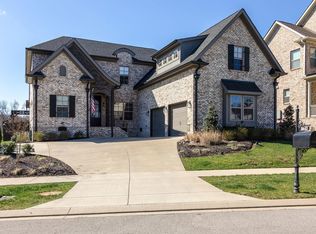 3043 Allenwood Dr, Thompsons Station, TN 37179