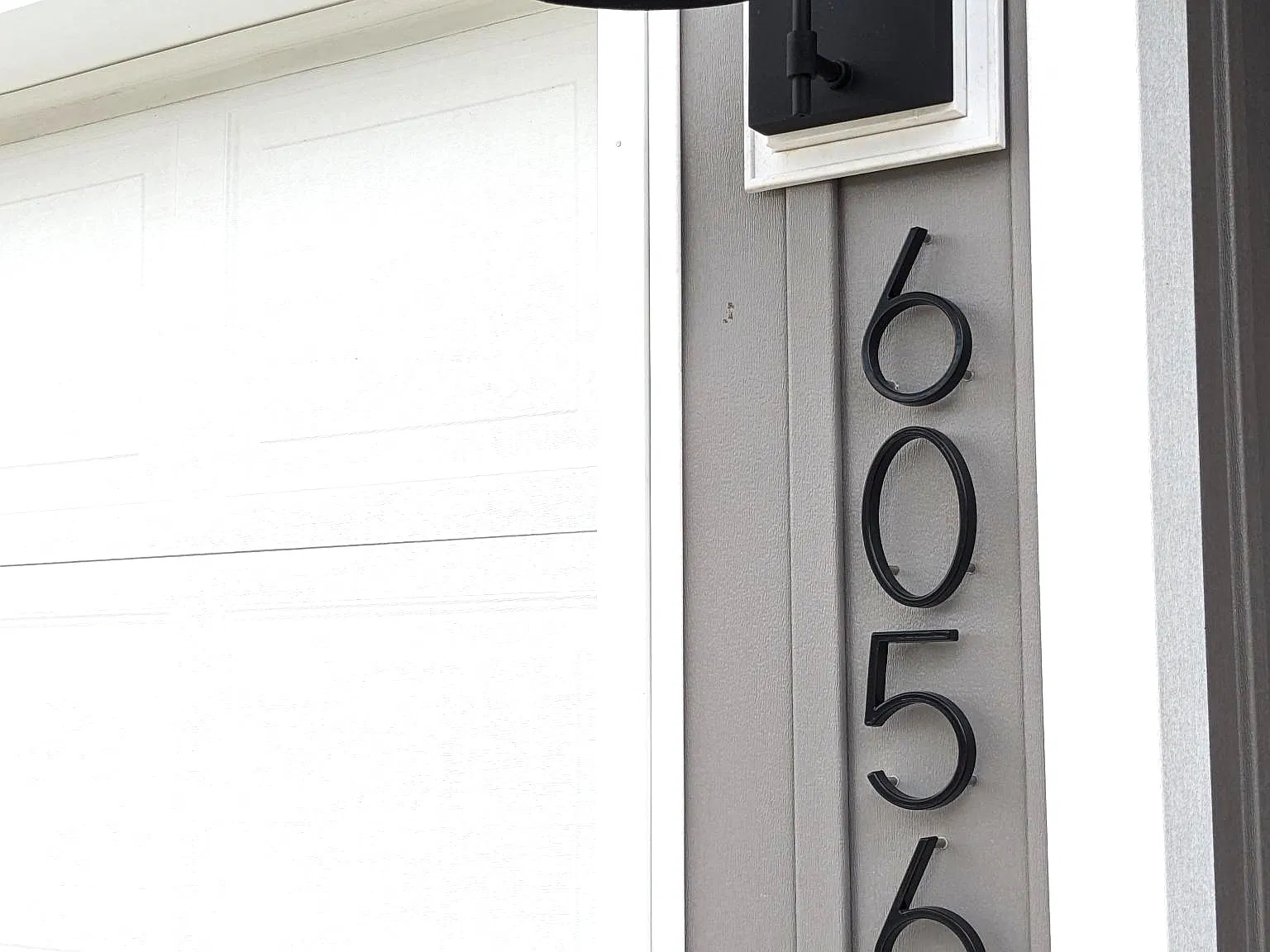 4 bed, 1387 sqft, $2,100 — Photo 2