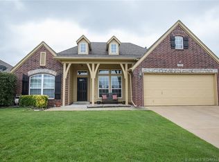 4809 E Dallas St, Broken Arrow, OK 74014