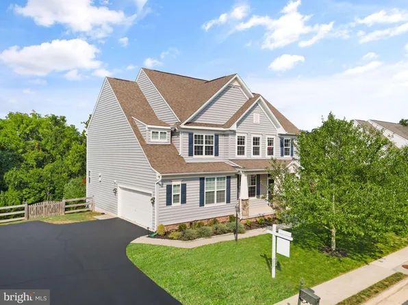 13421 Arcadian Dr, Leesburg, VA 20176