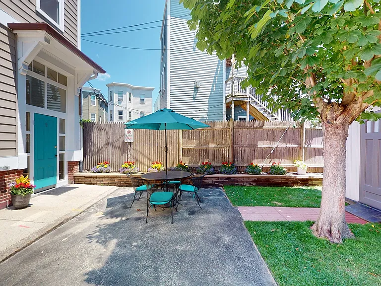 3 Sayward Pl #2 — Photo 18