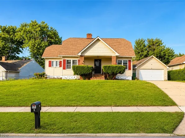 173 Brush Rd, Richmond Heights, OH 44143