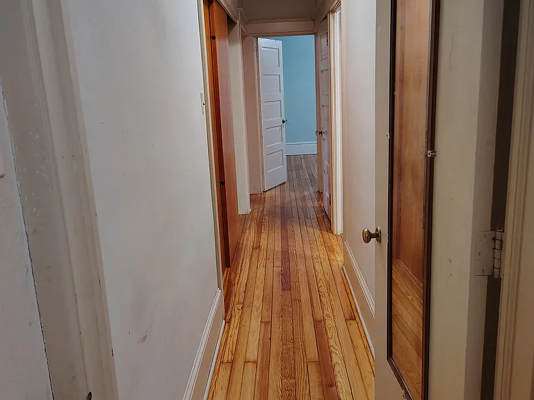 85 Main St #1 — Photo 17