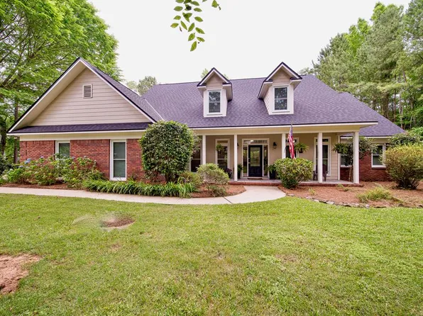 304 Troop Dr, Fortson, GA 31808