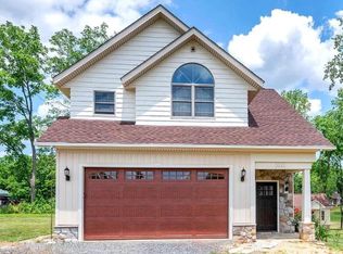 5631 Creekside Xing, Warrenton, VA 20187