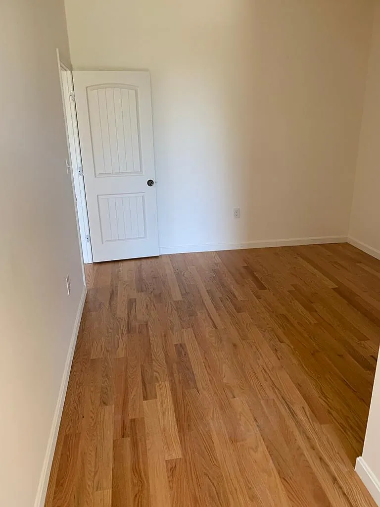 2 bed, 1100 sqft, $2,000 — Photo 3