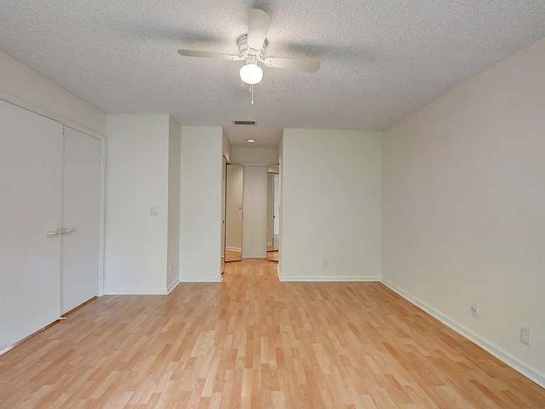 8644 Eagle Run Dr #18 — Photo 18