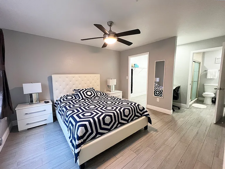 7280 Westpointe Blvd #815 — Photo 12