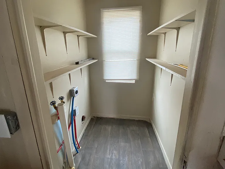 1028 Belleview Ave — Photo 6