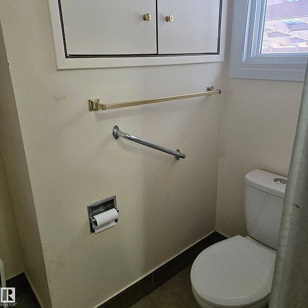 Edmonton House for rent - 4 Bedrooms — photo 22