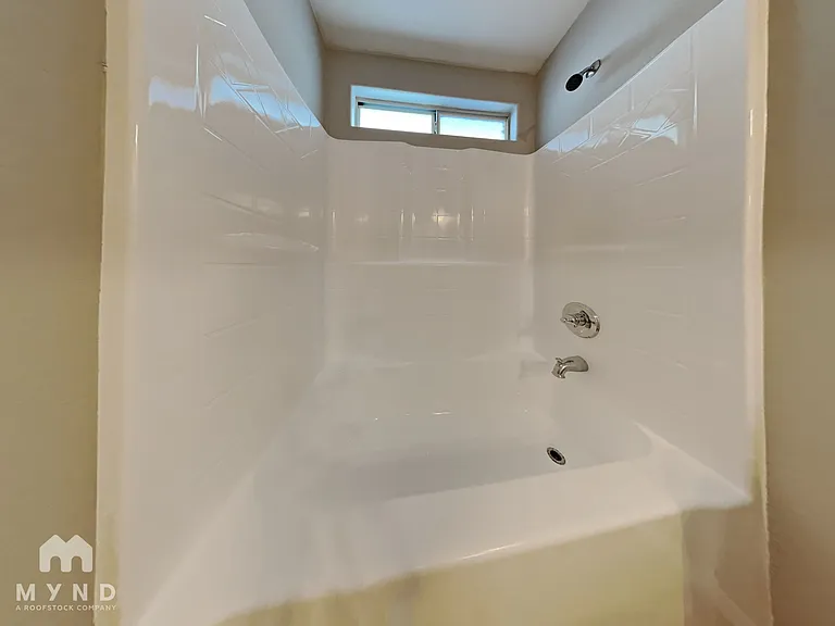 1423 E Poncho Ln — Photo 17