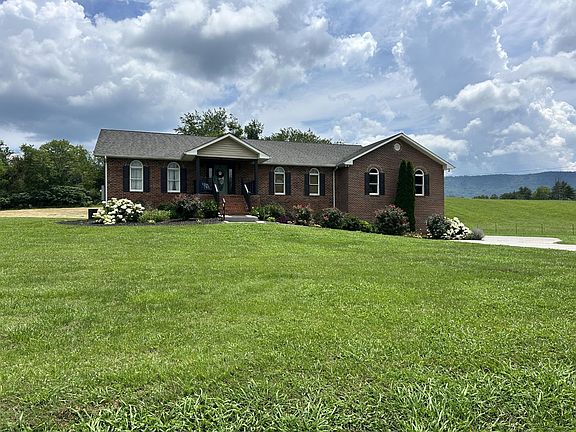 2nd image of 121 County Road 903