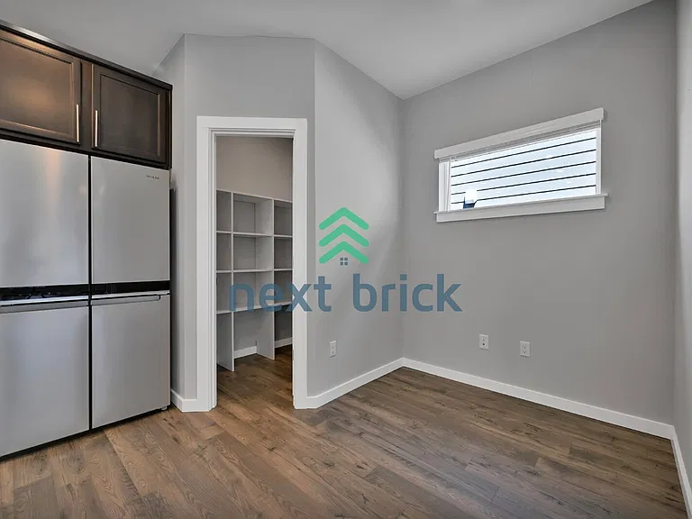 309 207th Pl SE — Photo 10