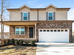 637 Big Hurricane Dr, La Vergne, TN 37086