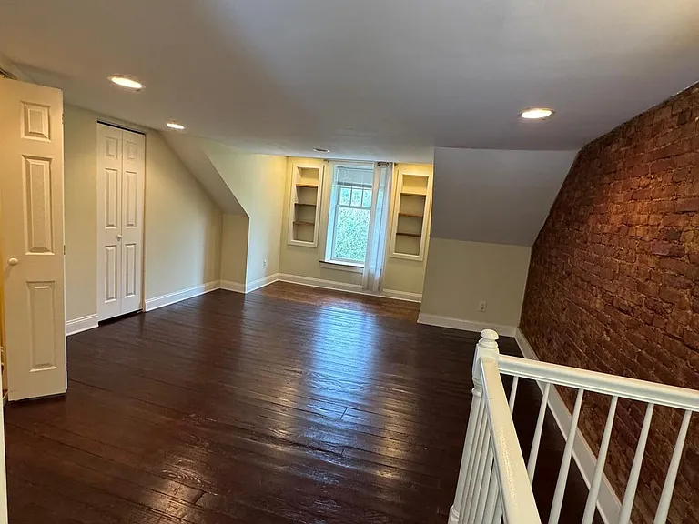234 S Ann St — Photo 21