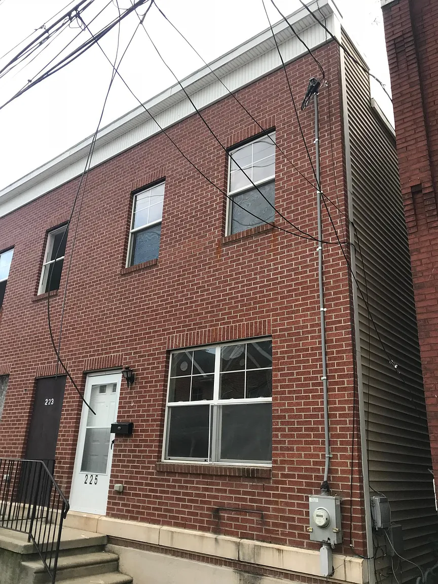 223 Passaic St photo 1