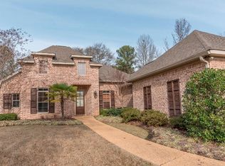 113 Oakmont Rd, Starkville, MS 39759