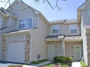8141 Sierra Woods Ln, Carpentersville, IL 60110