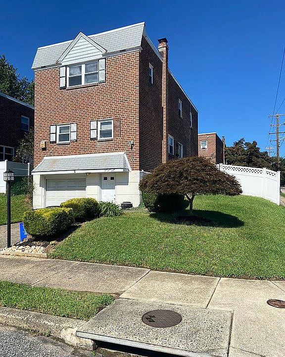 1st image of 368 Tomlinson Pl
