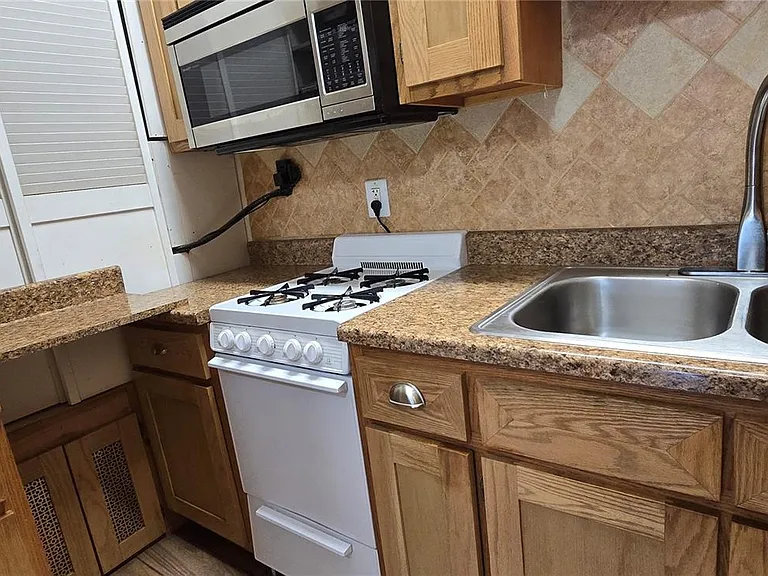 1002 Harmon Pl #1002 — Photo 10
