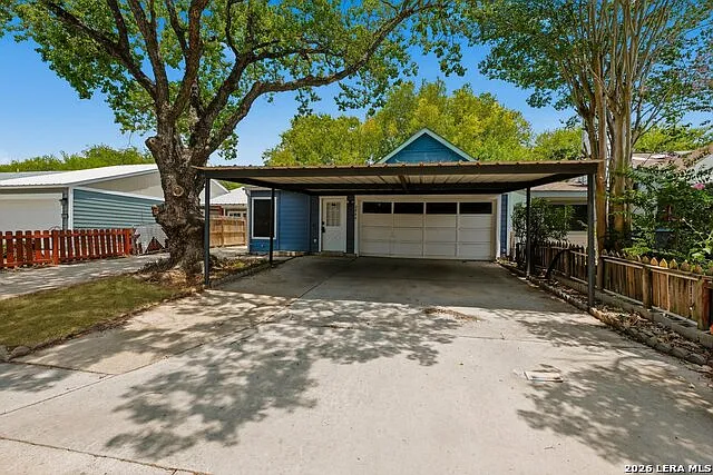 2886 Cherry Field Dr — Photo 4