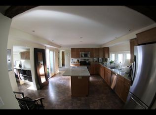 438 Main St #2, Amesbury, MA 01913