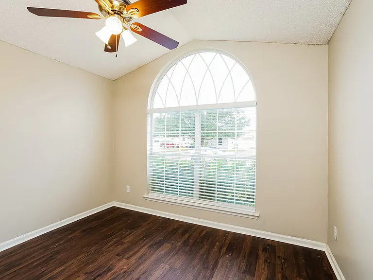 3095 Seth Dr — Photo 14