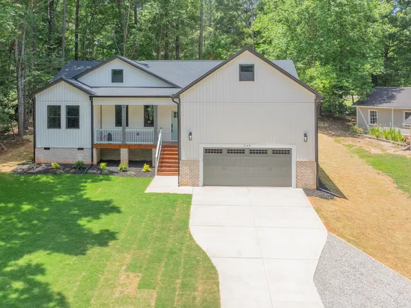 340 Shawnee Dr, Louisburg, NC 27549