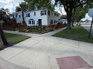 401 W Main St, Pipestone, MN 56164