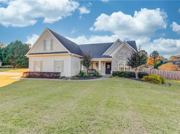 18 Raven Rdg, Jefferson, GA 30549