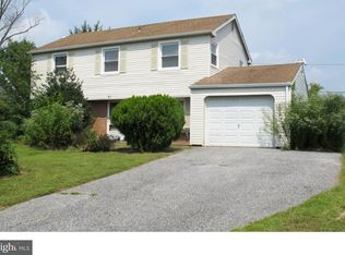 21 Ballad Ln, Willingboro, NJ 08046