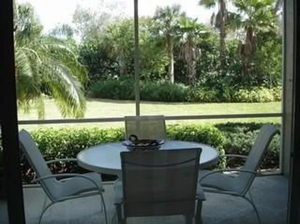650 Vintage Reserve Cir APT A, Naples, FL 34119