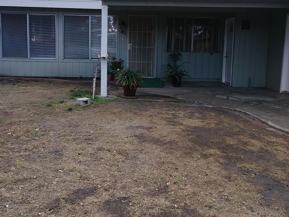 1st image of 664 Chicago Ave