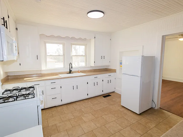 3367 Rocky Ford Rd — Photo 11