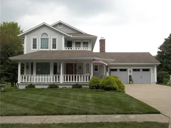 808 Crane St, Raymore, MO 64083