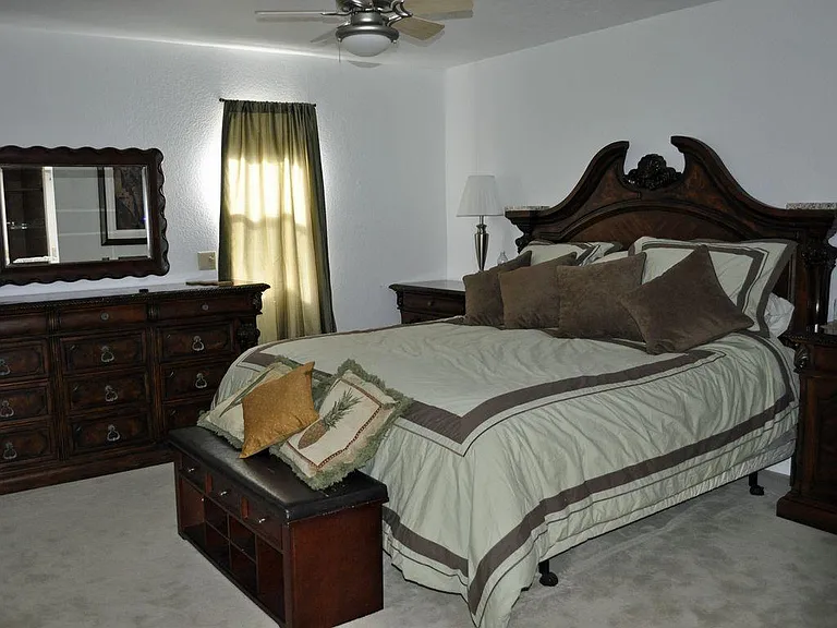 Sleep number bed in Master!