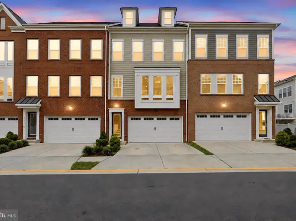 19309 Brookwater Ter, Leesburg, VA 20175