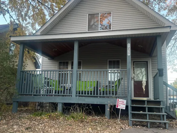 1239 Hewitt Ave, Saint Paul, MN 55104