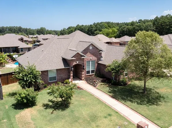 3608 Melody Ln, Texarkana, TX 75503