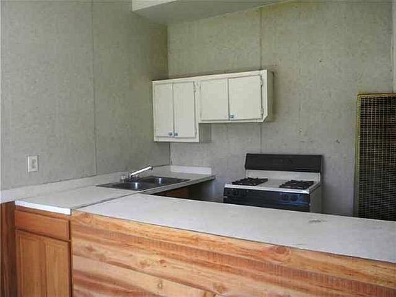 3rd image of 8932 Ankerson St #3