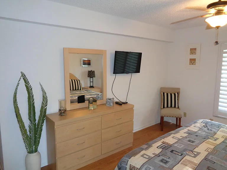 2512 SE Anchorage Cv #A-3 — Photo 17