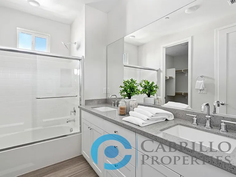 1683 Neptune Ave — Photo 107