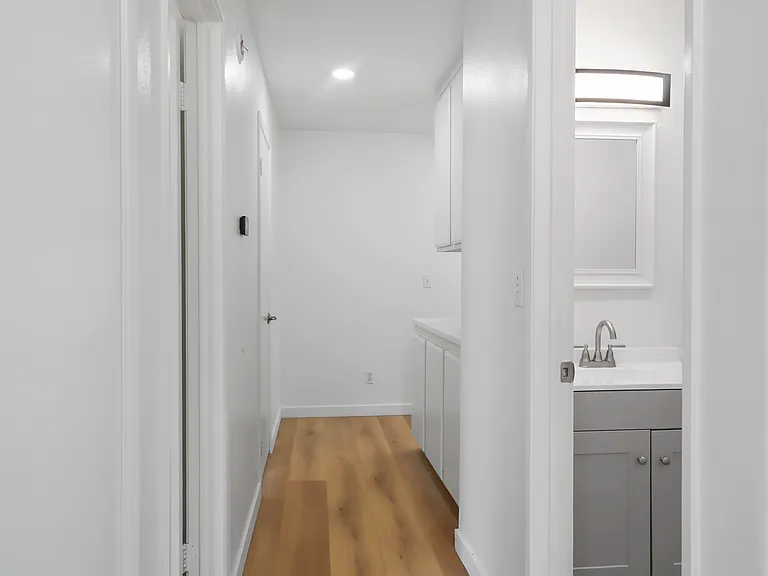 458 River St — Photo 7