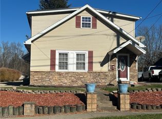 150 W Athens Rd, Roseville, OH 43777