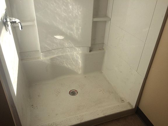 3rd image of 138 Beulah Ave