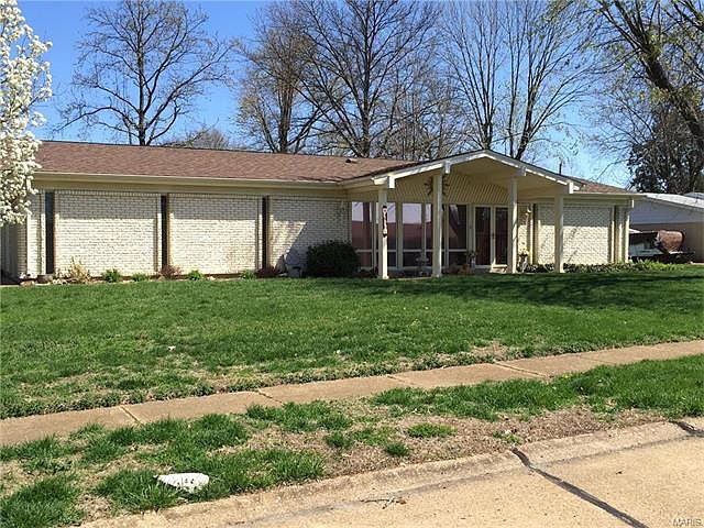 1st image of 5055 Sherborne Dr