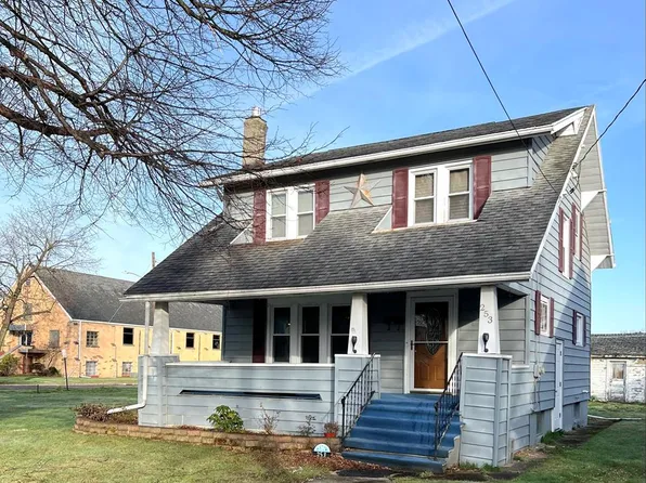 253 E Miller St, Elmira, NY 14904